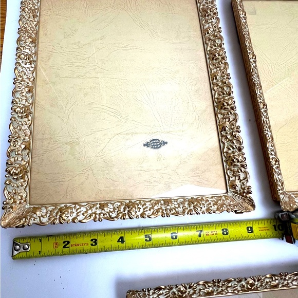 Set of 3✨Vintage✨1960’s Gold-Plated Frames - Elegant & Versatile - Picture 4 of 5